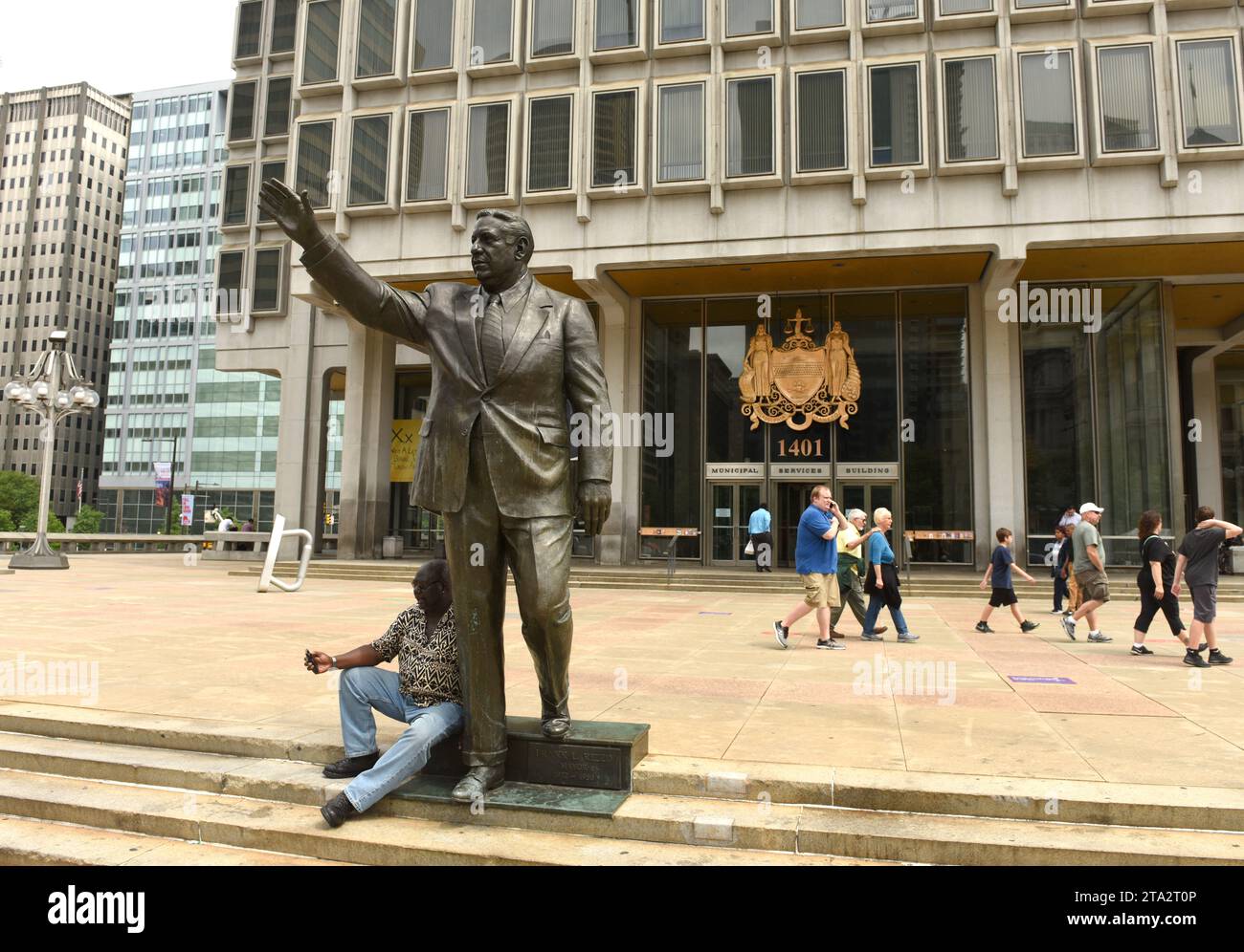 Philadelphie, USA - 29 mai 2018 : Frank L. Rizzo Monument près du Philadelphia Municipal Services Building, PA, USA Banque D'Images