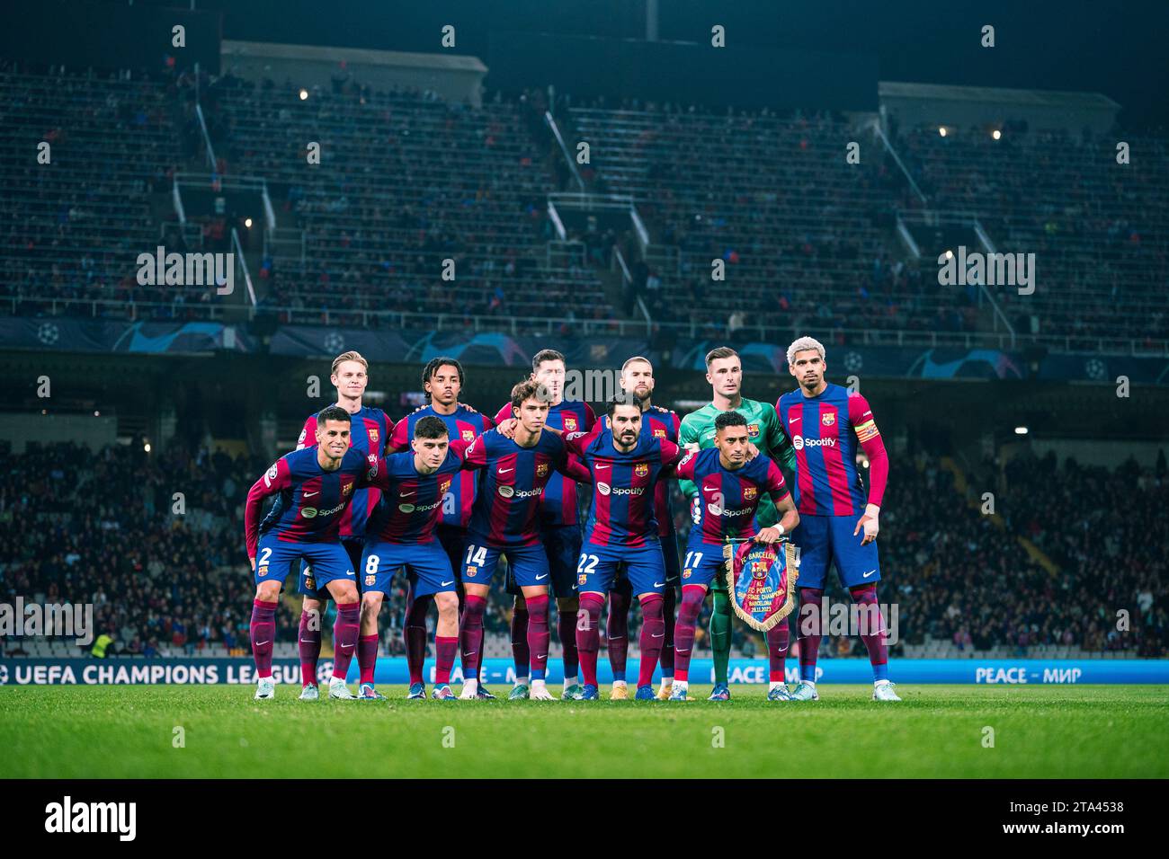 Barcelone, Espagne, 28, novembre 2023. Espagne-football-Ligue des Champions FC Barcelone - Porto FC. Crédit : Joan G/Alamy Live News Banque D'Images