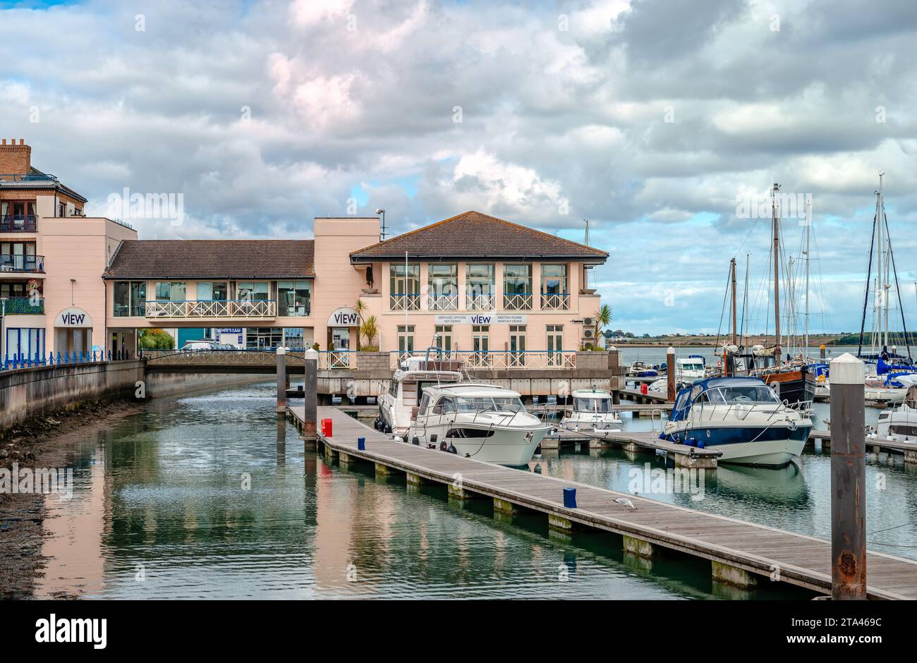 Le port de plaisance de Malahide, un établissement côtier prospère à Fingal, comté de Dublin, Irlande. Banque D'Images