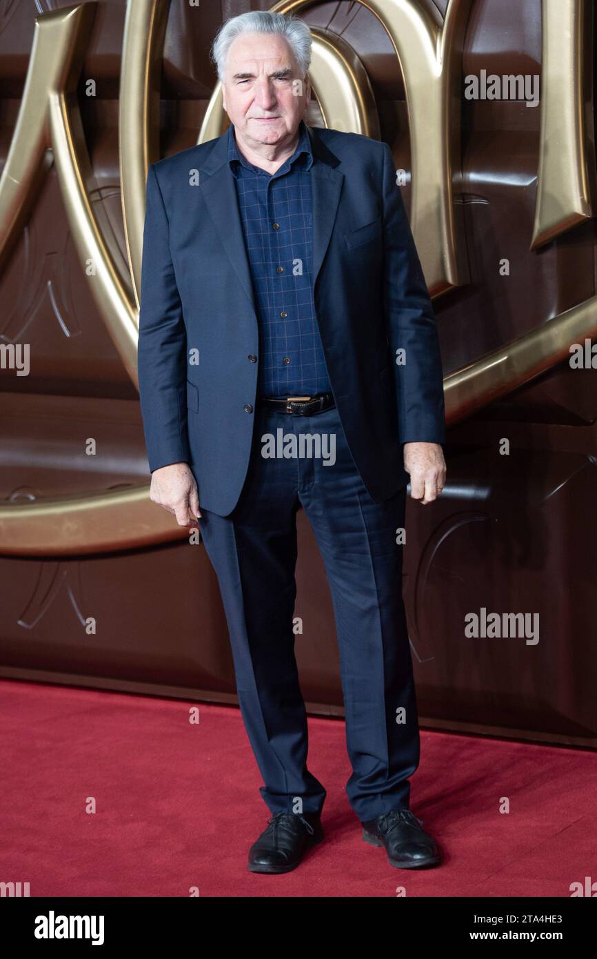 Londres, Royaume-Uni. 28 novembre 2023. Photo : Jim carter assiste à la première mondiale de Wonka au Royal Festival Hall, Southbank. Crédit : Justin ng/Alamy Live News Banque D'Images