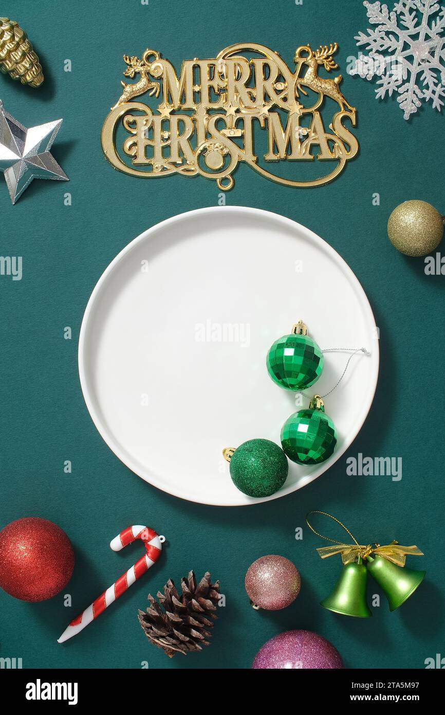 Lot de 10 pendentifs en forme de canne à sucre pour sapin de Noël, 13
