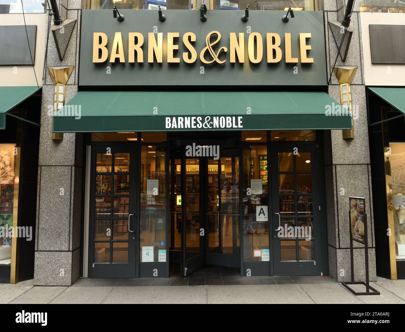 New York, USA - 9 juin 2018 : librairie Barnes & Noble à New York. Banque D'Images