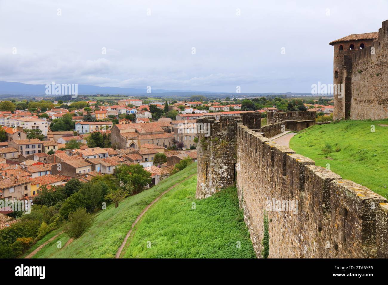 Cité médiévale de Carcassonne en France.Ville fortifiée dans le département de l'Aude. Banque D'Images