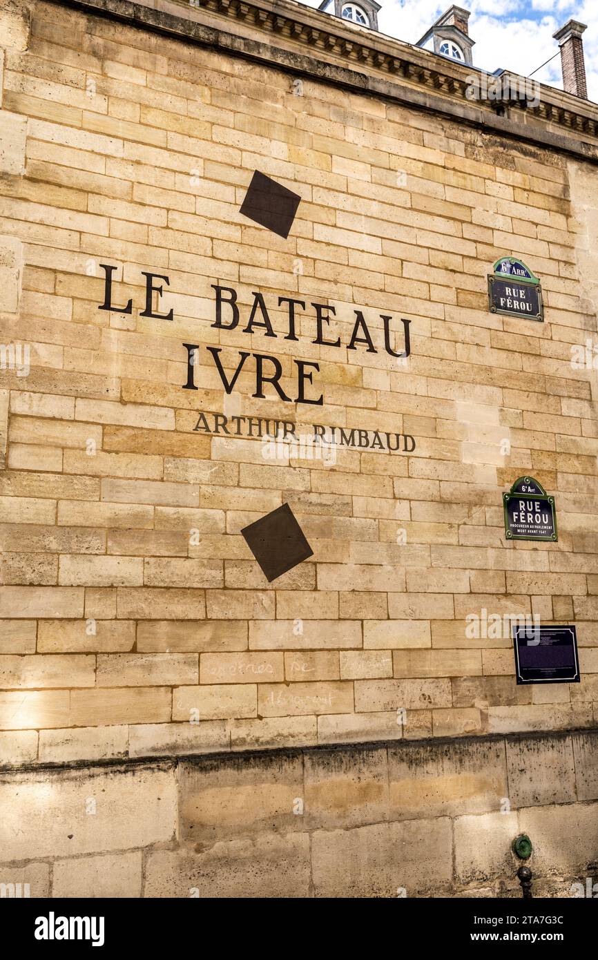 Murale avec poème bateau ivre du poète français Arthur Rimbaud rue ...