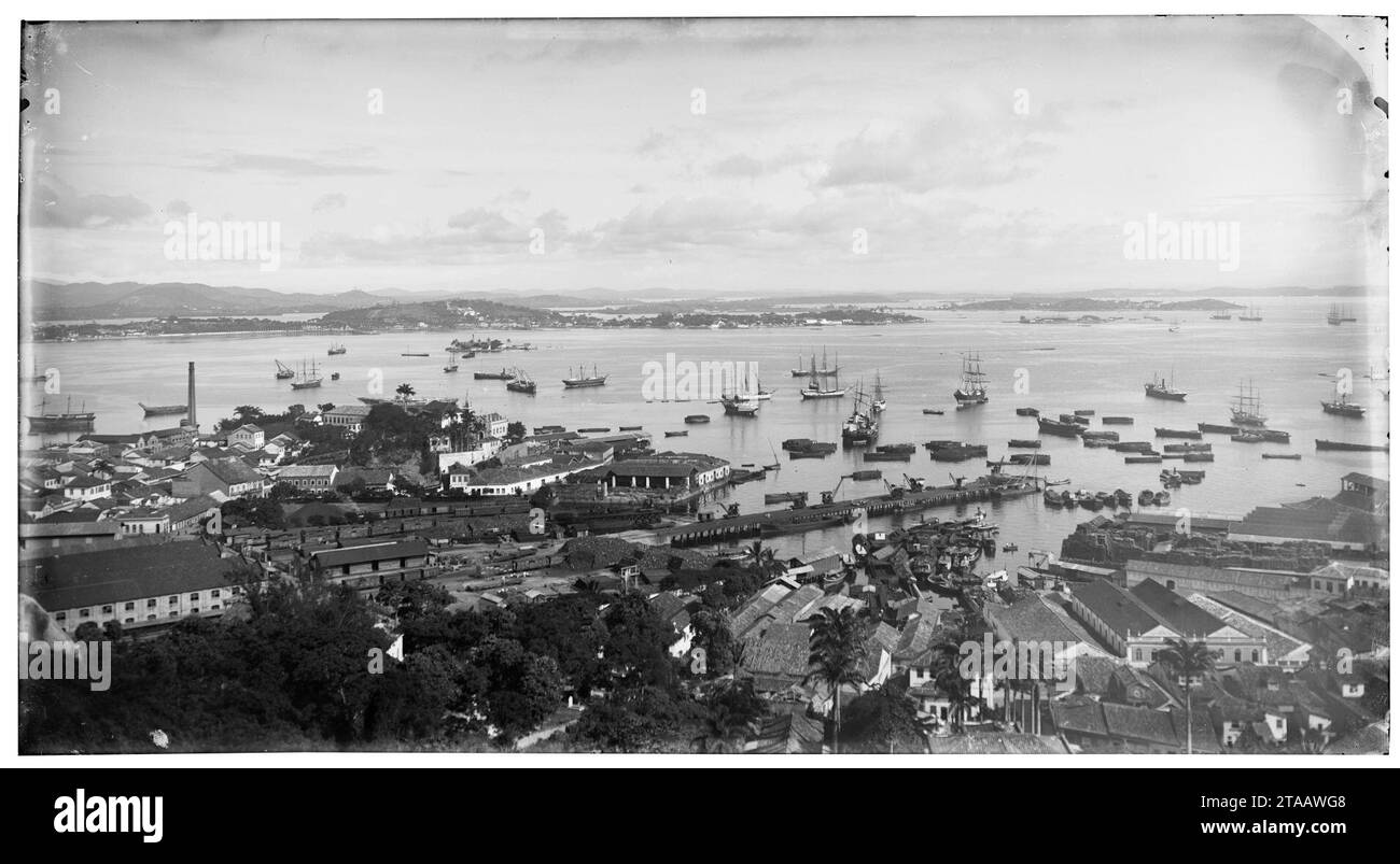 Vista da Alfândega e do Porto do Rio de Janeiro a partir da Gamboa (0072137cx012-05). Banque D'Images