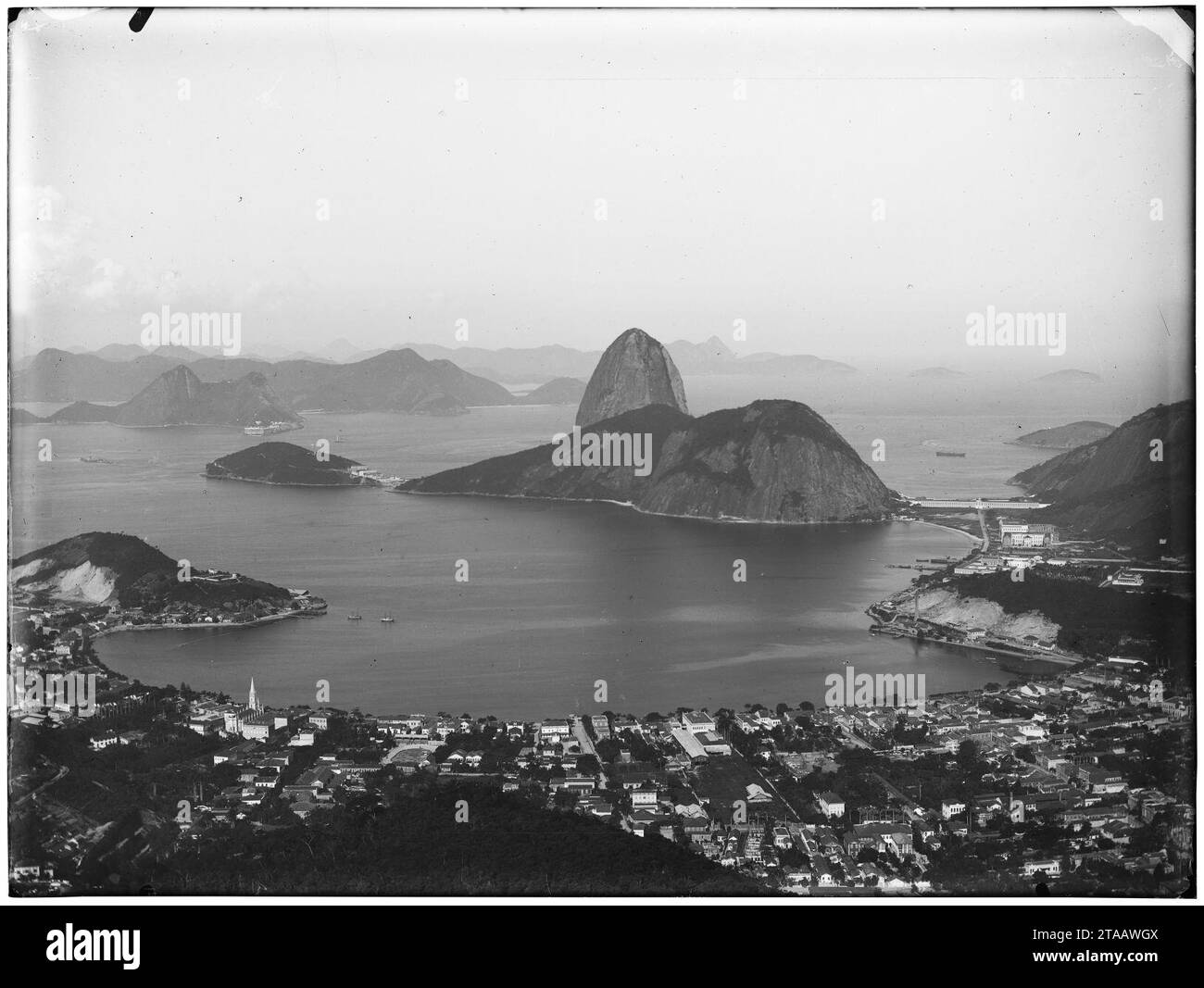 Vista da Baía de Guanabara, com destaque para o Pão de Açúcar - 4. Banque D'Images