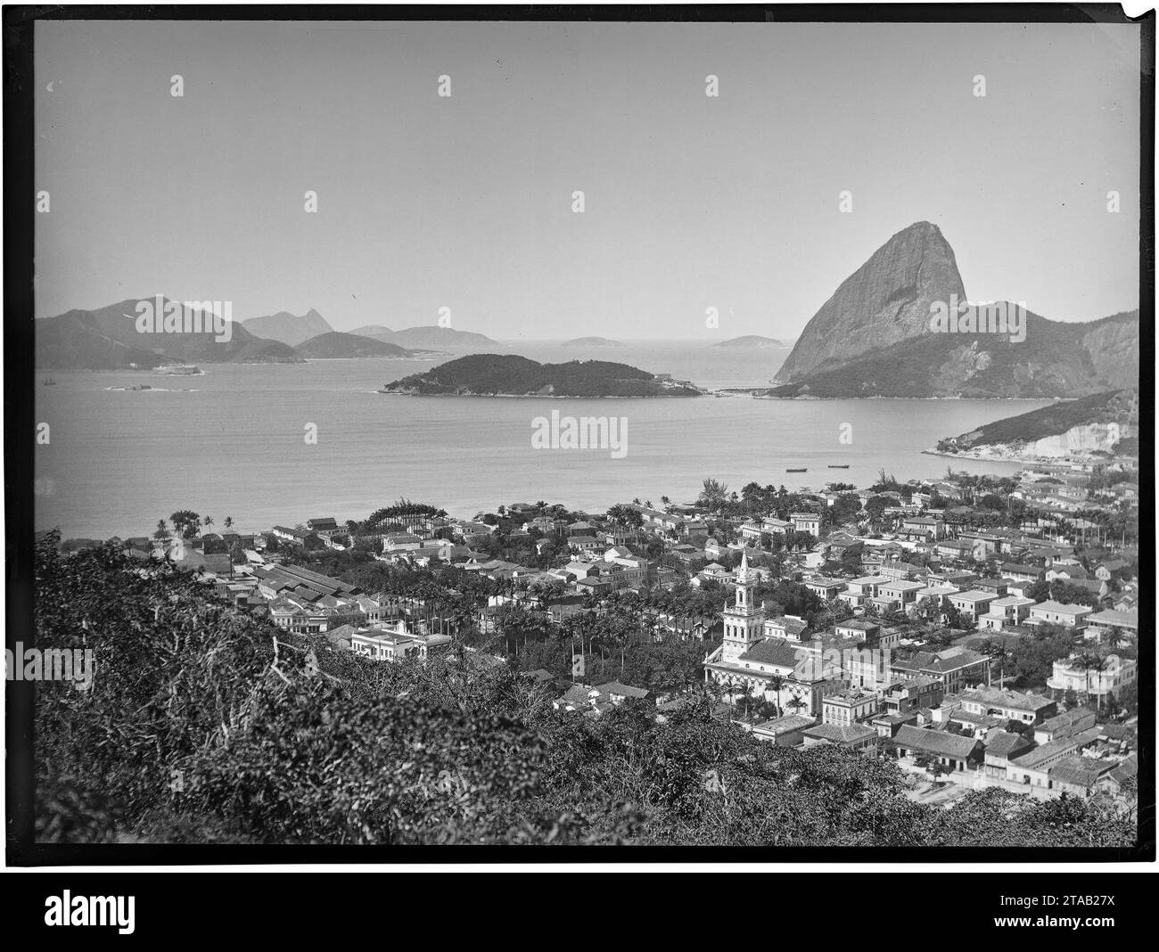 Vista do bairro do Flamengo, detaque para o morro do Pão de Açucar ao fundo. Banque D'Images