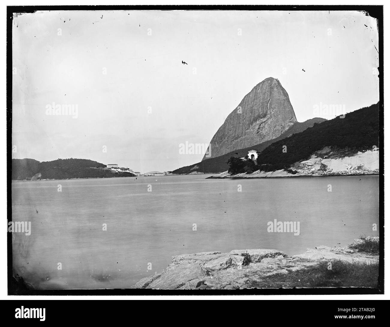 Vista do Pão de Açúcar ; tomada da Praia do Flamengo (0073040cx026-03). Banque D'Images