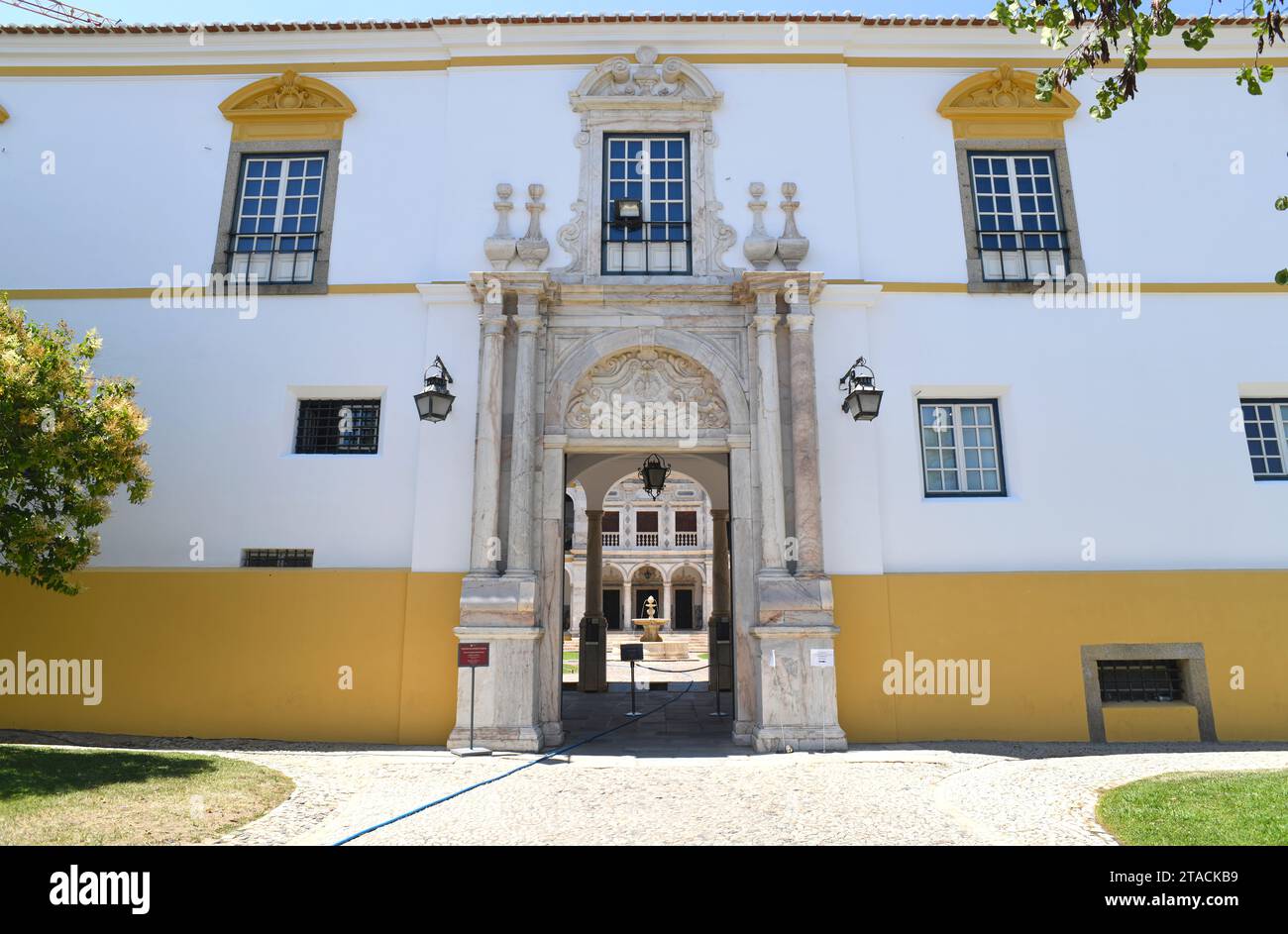 Université d'Evora (16th siècle). Alentejo, Portugal. Banque D'Images