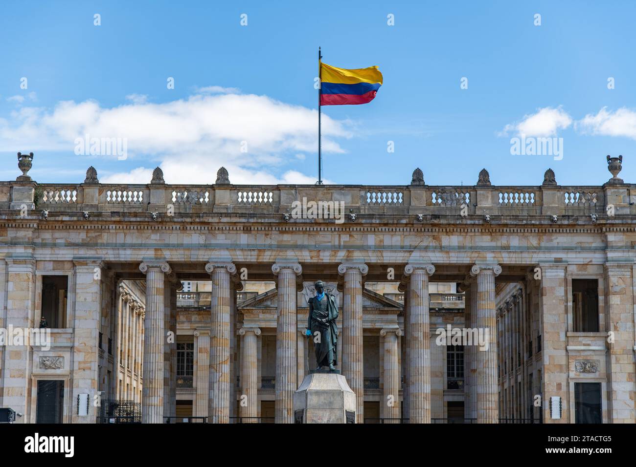 Une vue du Capitolio Nacional / Capitole National sur la Plaza de Bolivar à Bogotá, Colombie Banque D'Images