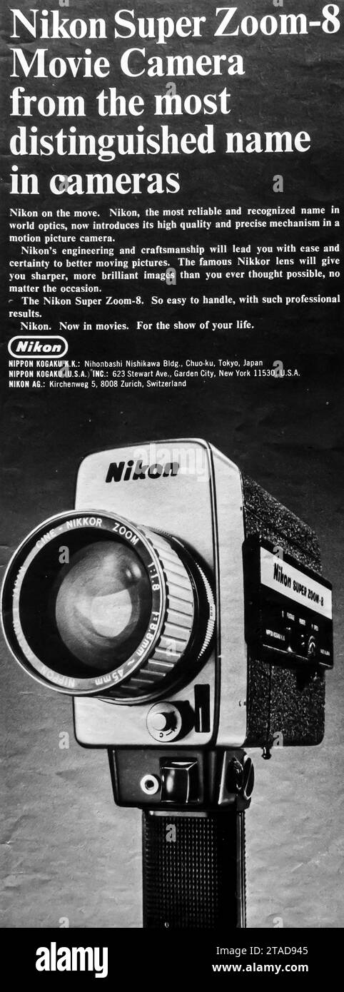 1968 annonce appareil photo Nikon Super Zoom-8 Banque D'Images