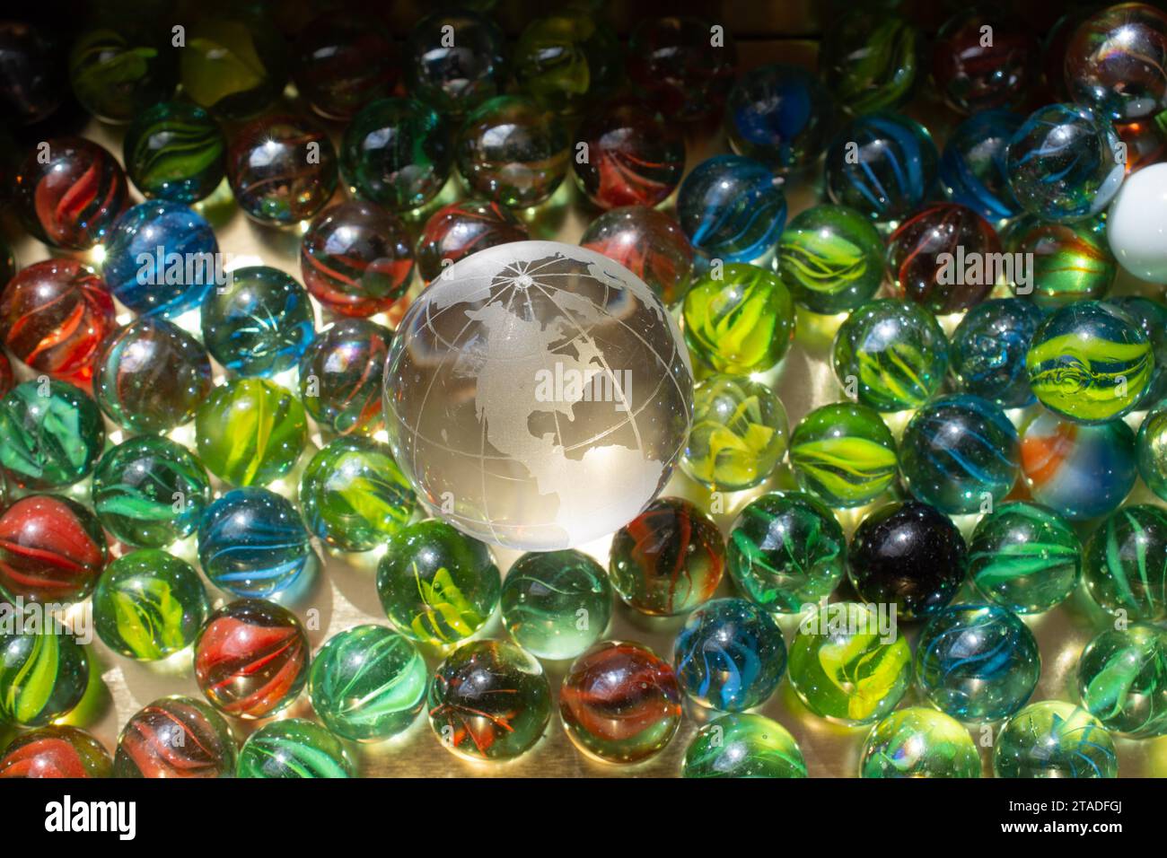 Monde globe verre cystal Global Business et concept écologique Banque D'Images