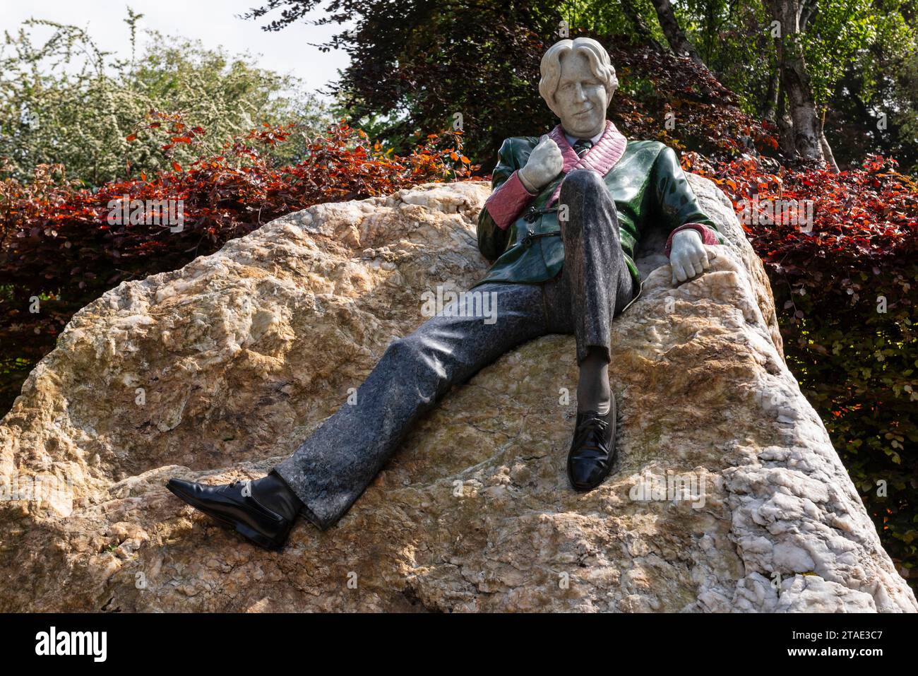 République d'Irlande, Comté de Dublin, Dublin, Merrion Square Park, sculpture de Dany Osborne représentant Oscar Wilde Banque D'Images