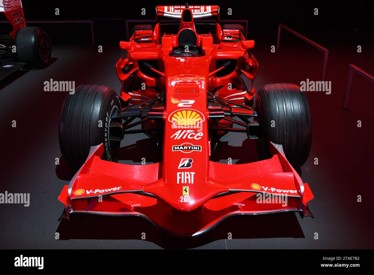 Scarperia, Mugello - 28 octobre 2023 : Ferrari F2008 de Felipe Massa exposée lors des Ferrari World finals 2023 au circuit de Mugello en Italie. Banque D'Images
