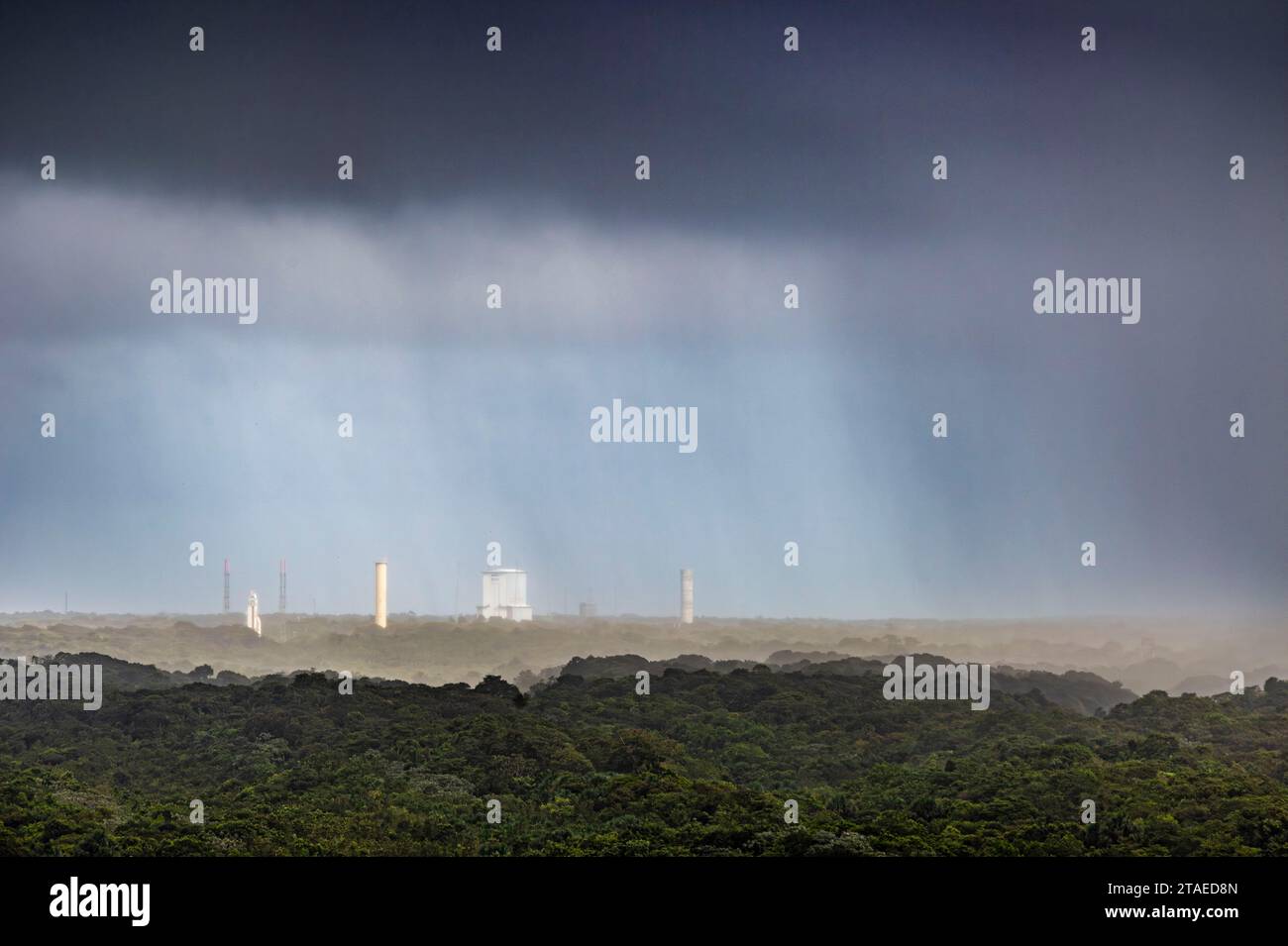France, Guyane, Kourou, décollage de la fusée Ariane V (Ariane 5) depuis le Centre spatial guyanais, port spatial européen Banque D'Images