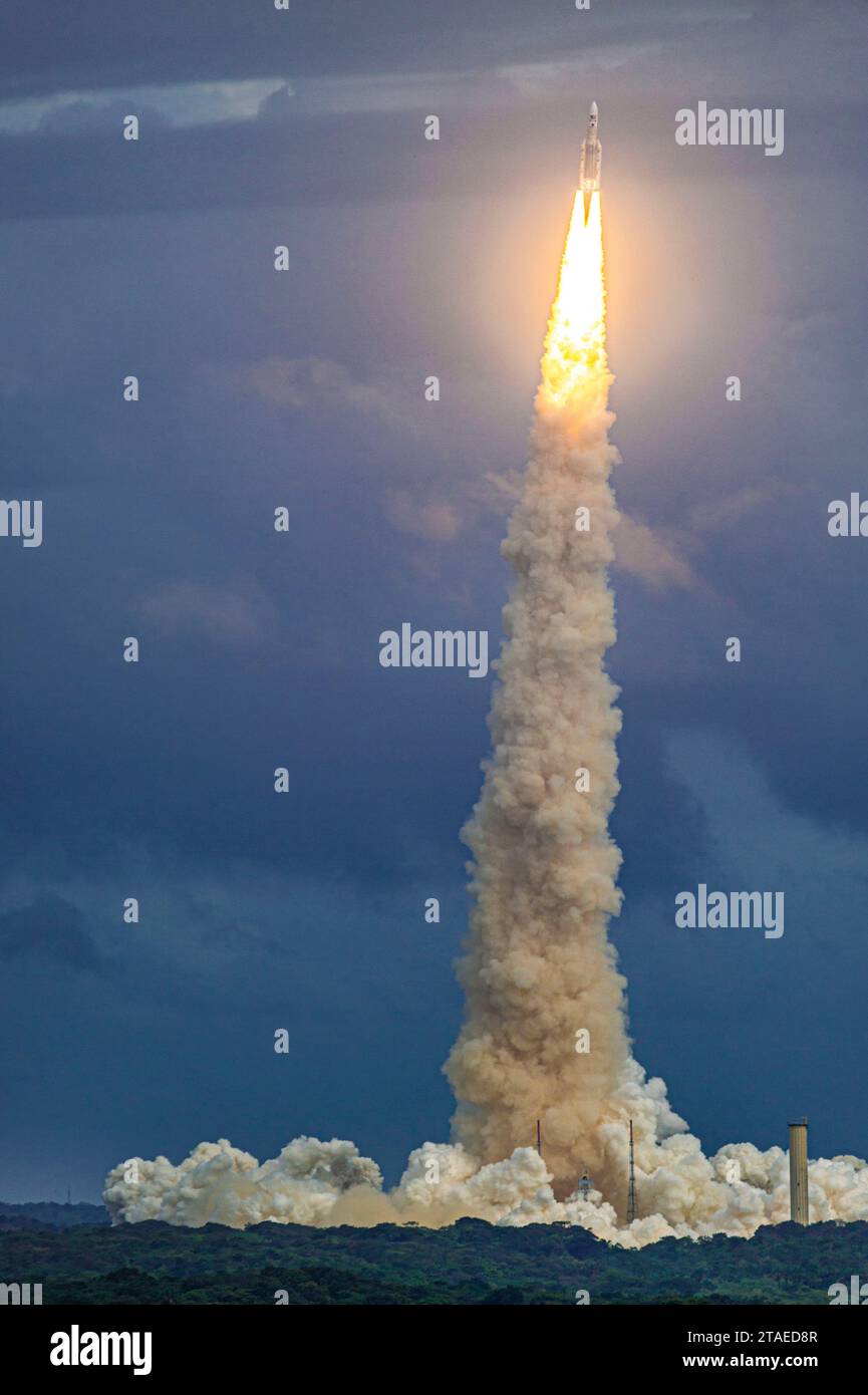 France, Guyane, Kourou, décollage de la fusée Ariane V (Ariane 5) depuis le Centre spatial guyanais, port spatial européen Banque D'Images