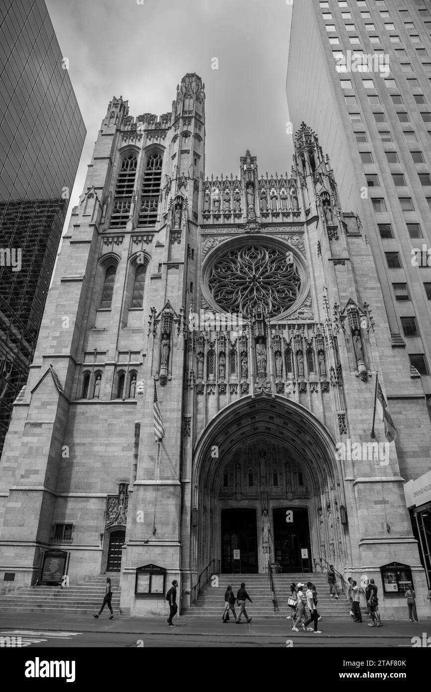 Vieille église dans Midtown Manhattan Banque D'Images