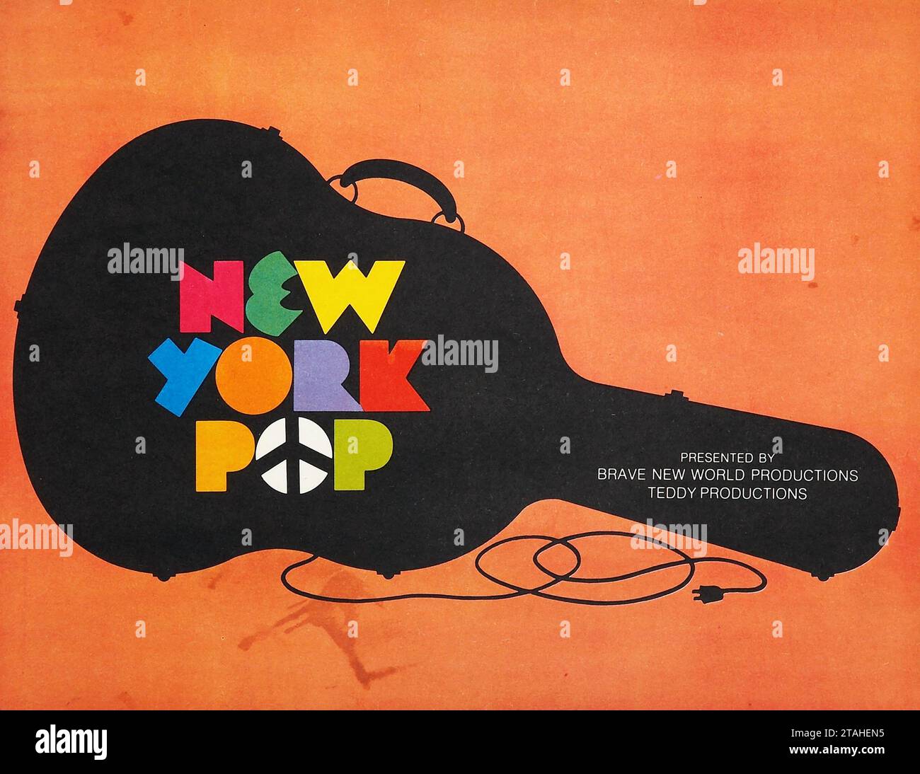 New York Pop Festival Program (Brave New World - Teddy Productions, 1970) avec un étui de guitare Banque D'Images