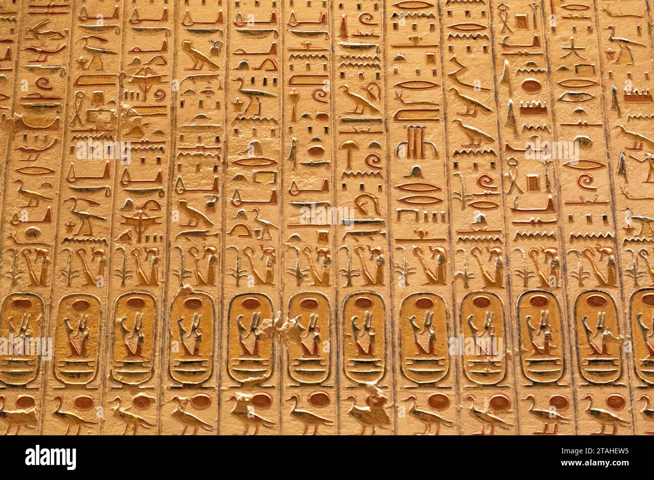 Des hiéroglyphes égyptiens trouvés au tombeau de Ramsès IV Banque D'Images