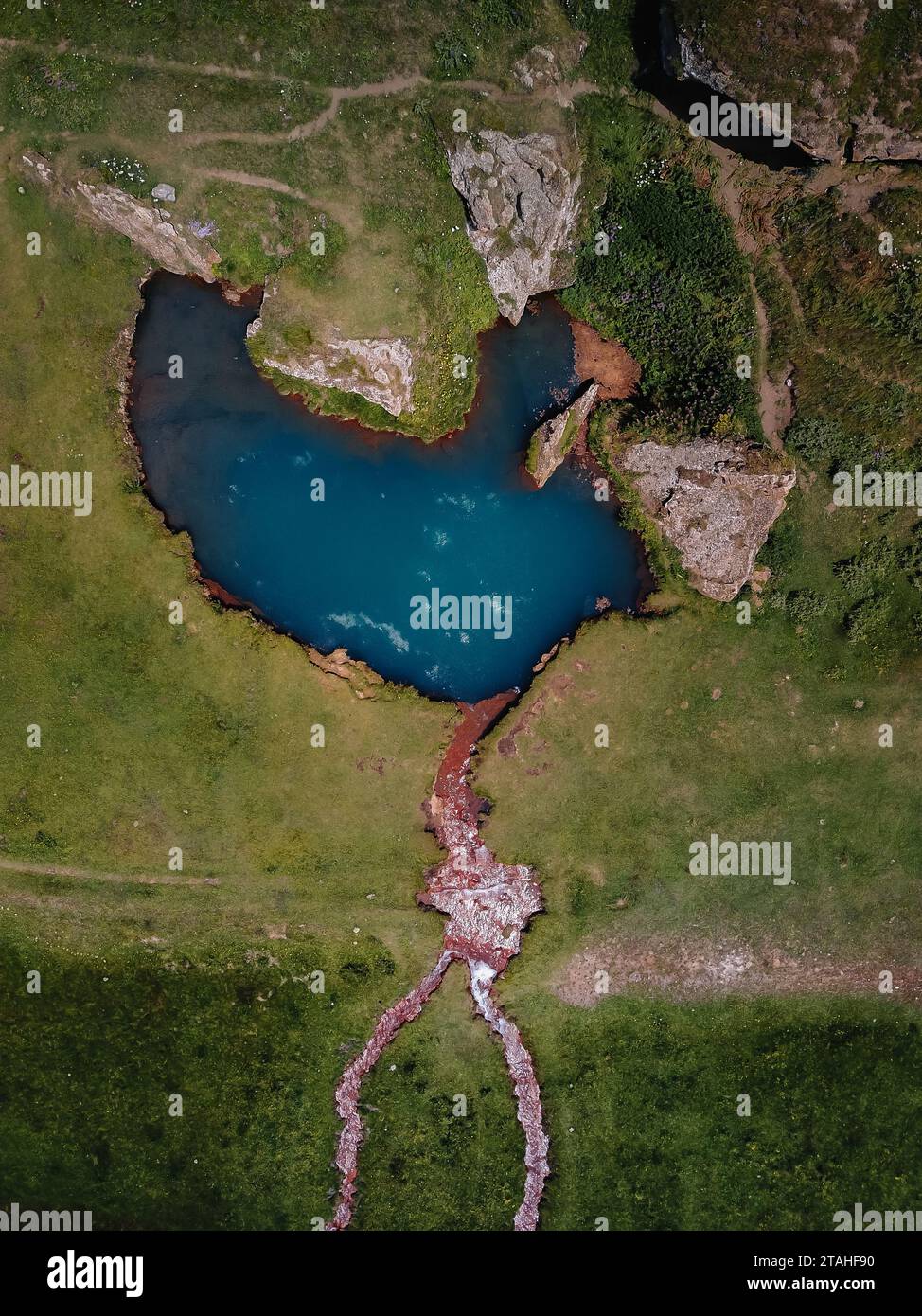 Lac Mineral Abano dans la vallée de Trusso, photo drone, Géorgie Banque D'Images