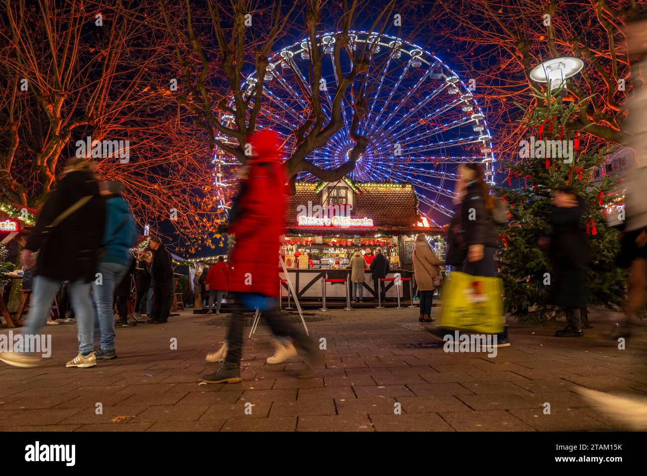 Pré-saison de Noël, marché de Noël dans le centre-ville d'Essen, Kettwiger Straße, grande roue, NRW, Allemagne, Banque D'Images