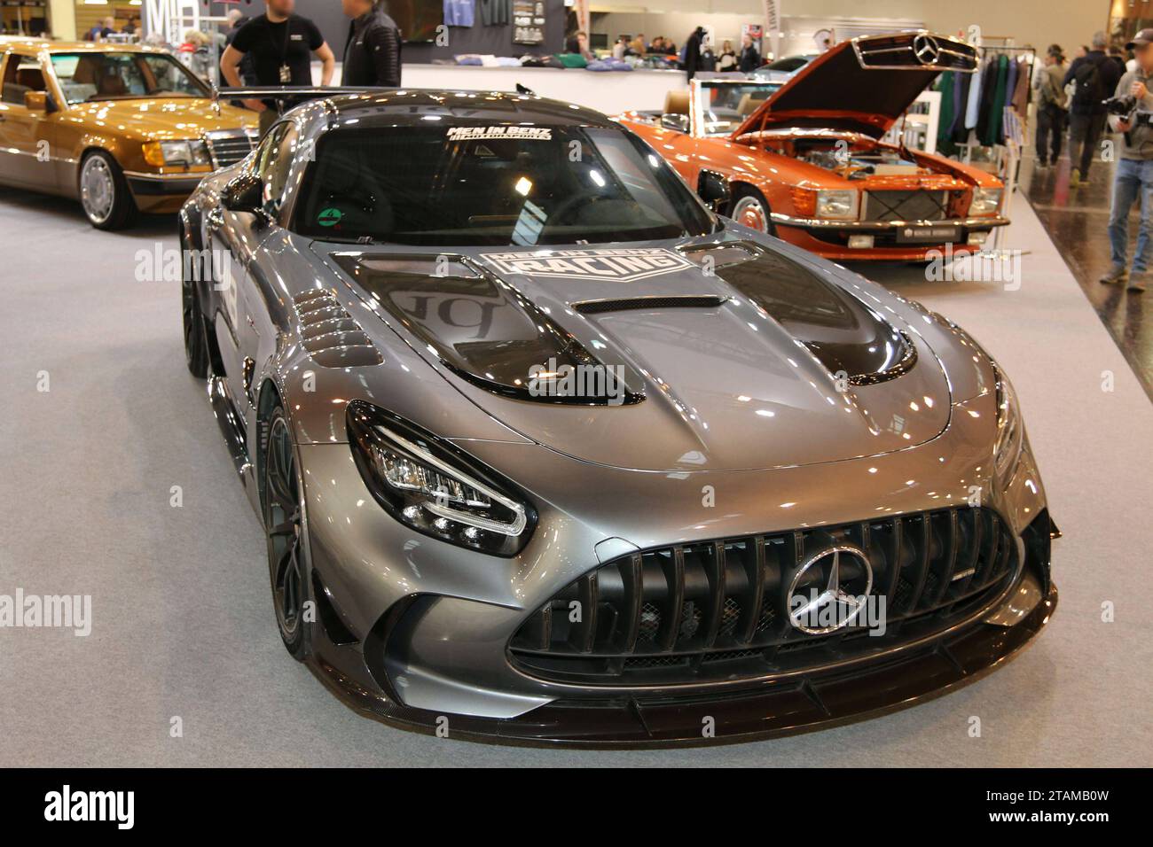 Mercedes-AMG GT Black Series Baujahr 2021, Baureihe C190, 55. Essen Motor Show 2023 02.-10.12.2023, Pressetag 01.12.2023, Auto, Automobilmesse, Ausstellung für sportliche Autos Tuning Motorsport und Oldtimer, Messe Essen, Essen D. *** Mercedes AMG GT Black Series année de construction 2021, série C190, 55 Essen Motor Show 2023 02 10 12 2023, Press Day 01 12 2023, Auto, Automobilmesse, Ausstellung für sportliche Autos Tuning Motorsport und Oldtimer, Messe Essen, Essen D crédit : Imago/Alamy Live News Banque D'Images