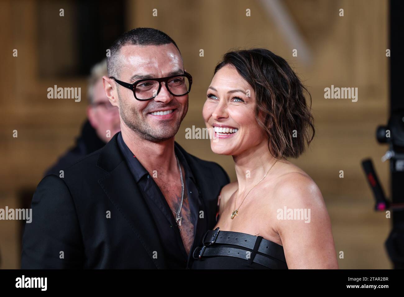 Londres, Royaume-Uni. 01 décembre 2023. Matt Willis et Emma Willis assistent à une audience avec Kylie au Royal Albert Hall de Londres. (Photo Brett Cove/SOPA Images/Sipa USA) crédit : SIPA USA/Alamy Live News Banque D'Images