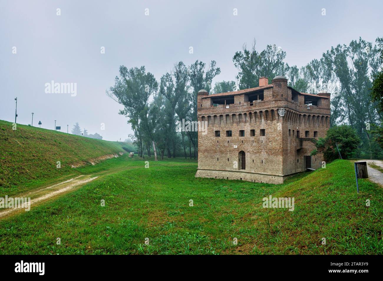 Château de Rocca Possente près de Bondeno, Emilie-Romagne, Italie Banque D'Images