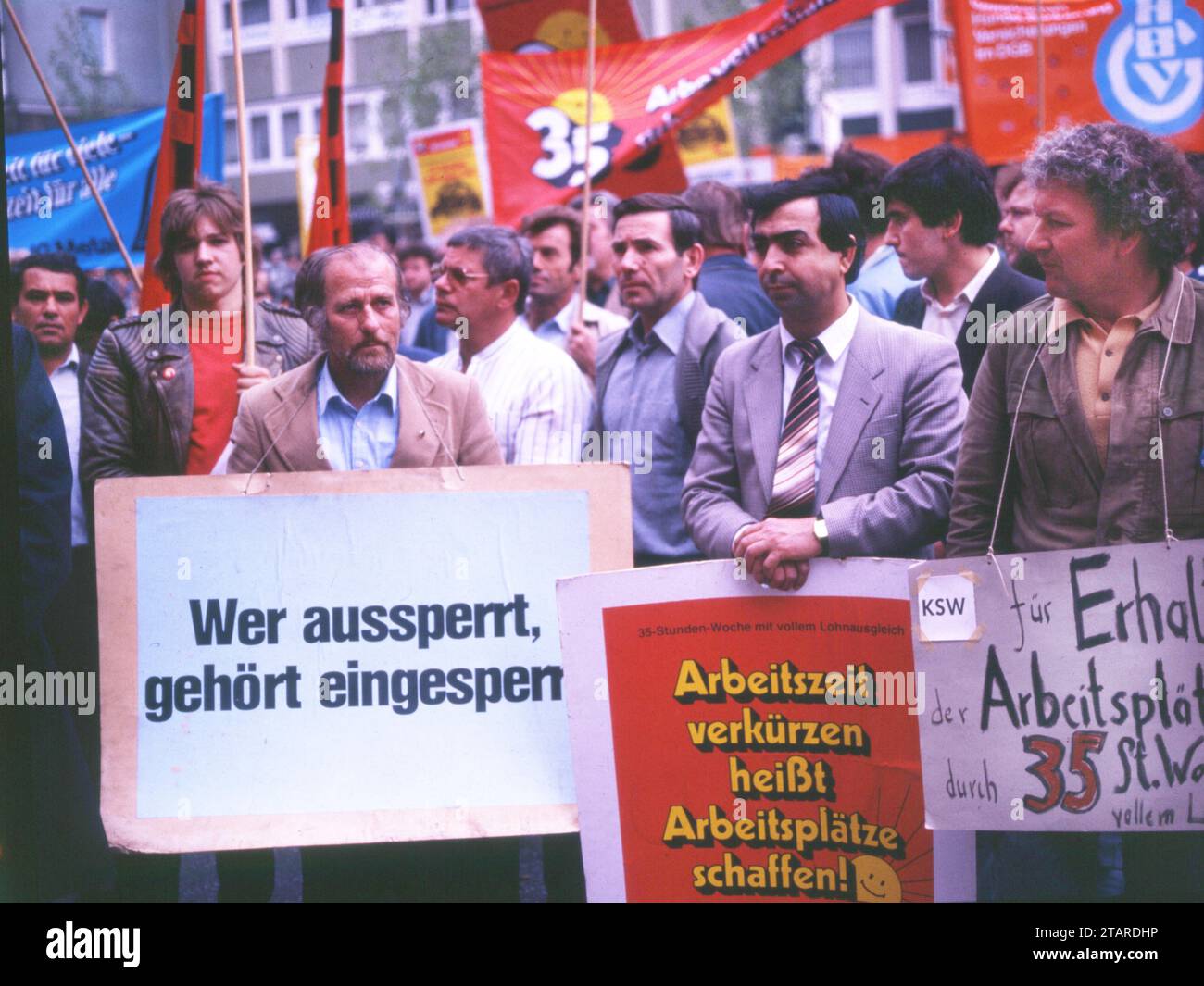 DEU, Allemagne : les diapositives historiques des années 84-85 r, Dortmund. Démo IG Metall contre le verrouillage vers 1984 Banque D'Images