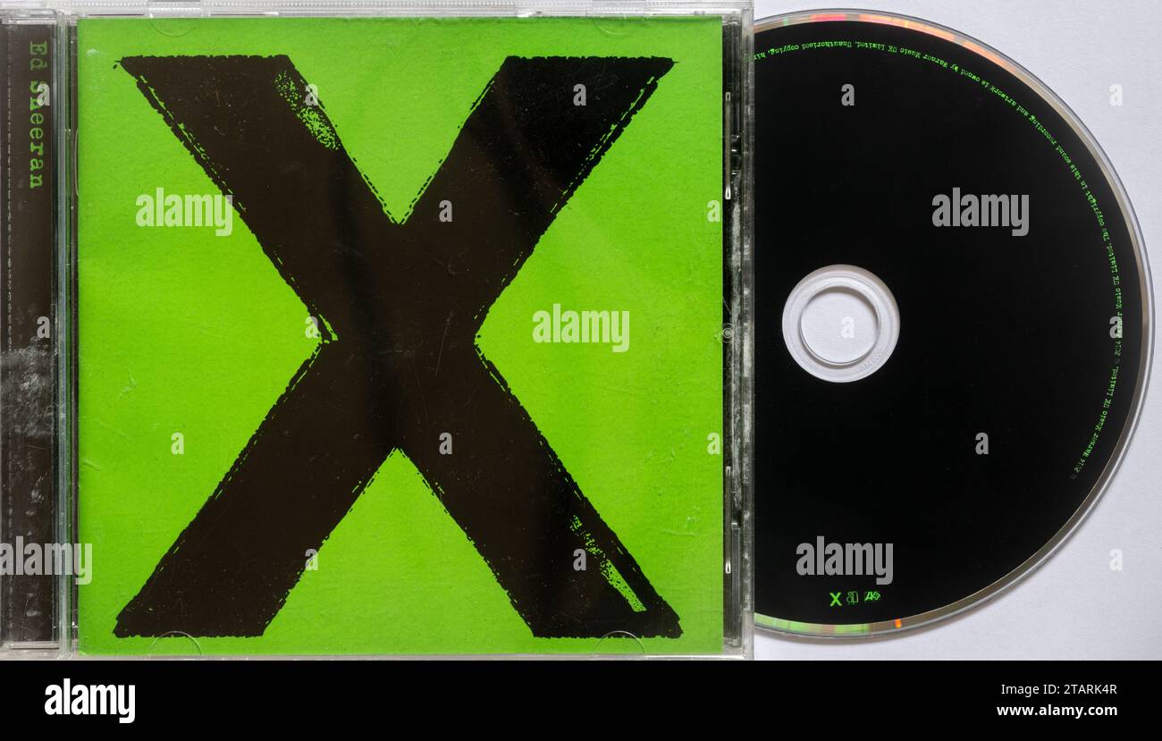 Ed Sheeran album X sur disque compact ou CD Banque D'Images