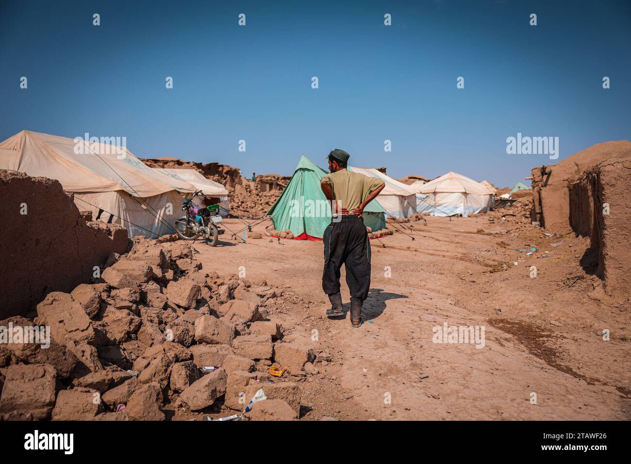 Triste photo des victimes du tremblement de terre de Herat, des personnes touchées par le tremblement de terre. Herat, Afghanistan - 9 octobre 2023 Banque D'Images