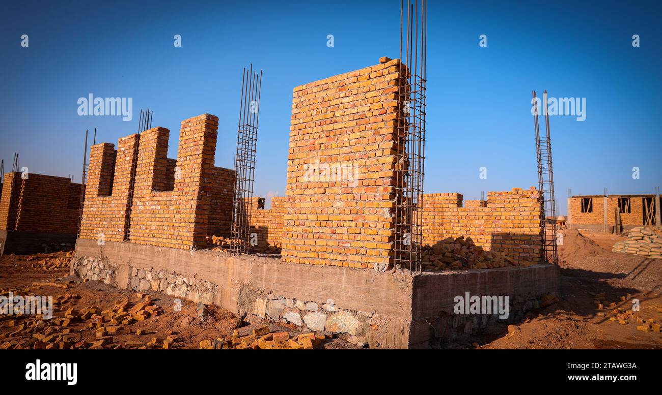 Briques et éléments de construction d'un bâtiment. Banque D'Images