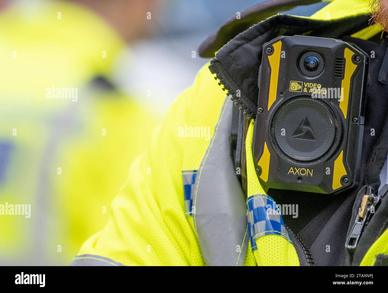 Caméra corporelle portée par les policiers londoniens pour assurer la sécurité des policiers, ce qui permet de sensibiliser à la situation, d'améliorer les relations communautaires et de fournir des preuves. Banque D'Images