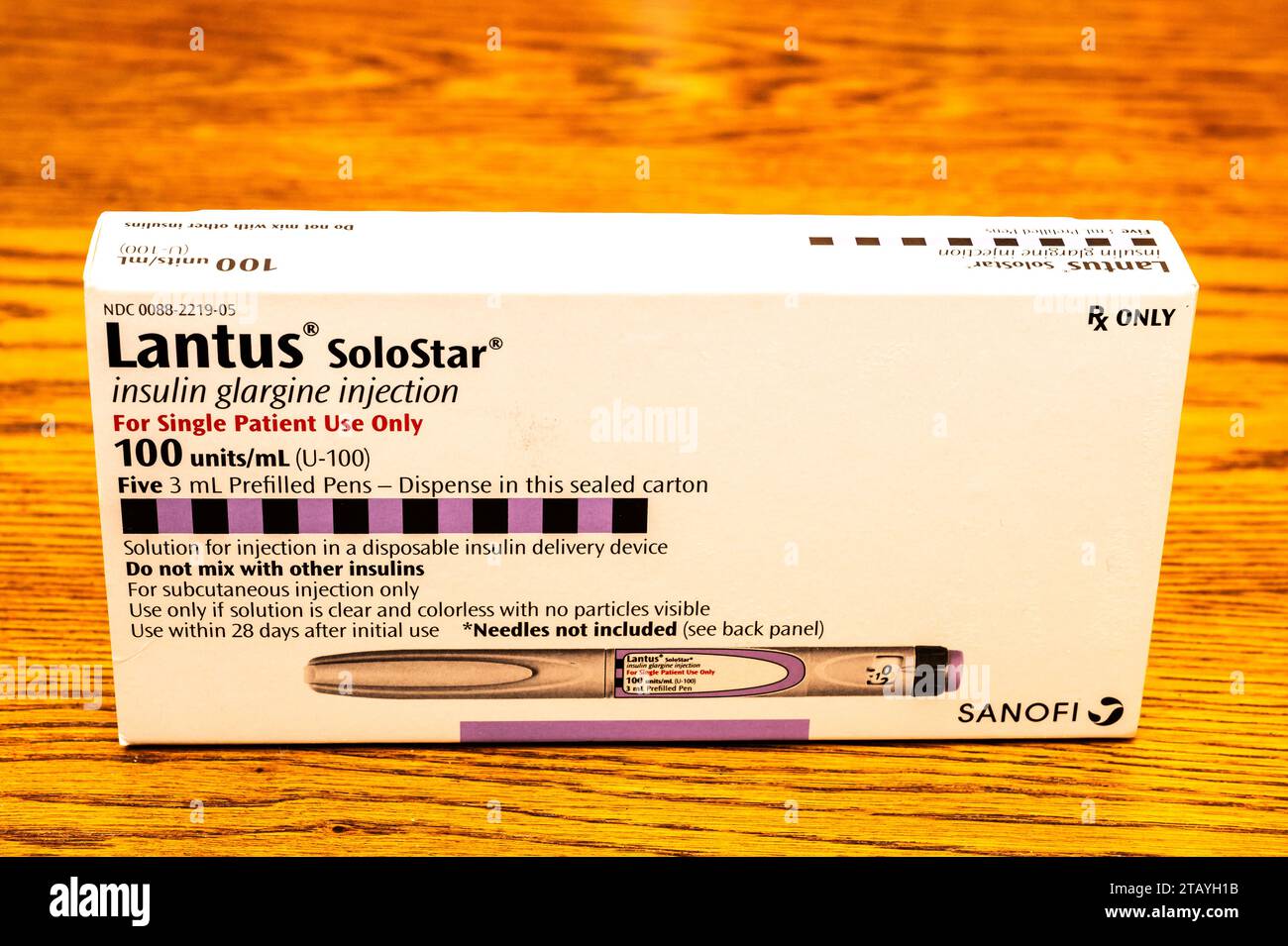 Image d’une boîte de stylos préremplis de 5 3 ml de Lantus SoloStar insuline glargine solution