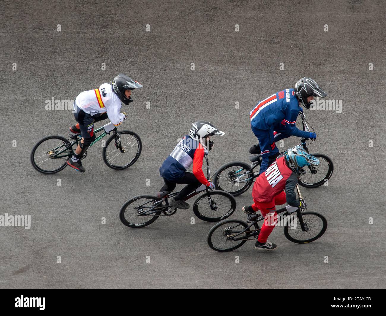 Glasgow, Écosse Royaume-Uni. 8 août 2023 : Championnats du monde de cyclisme UCI 2023 BMX Youth Racing à Glasgow. Banque D'Images