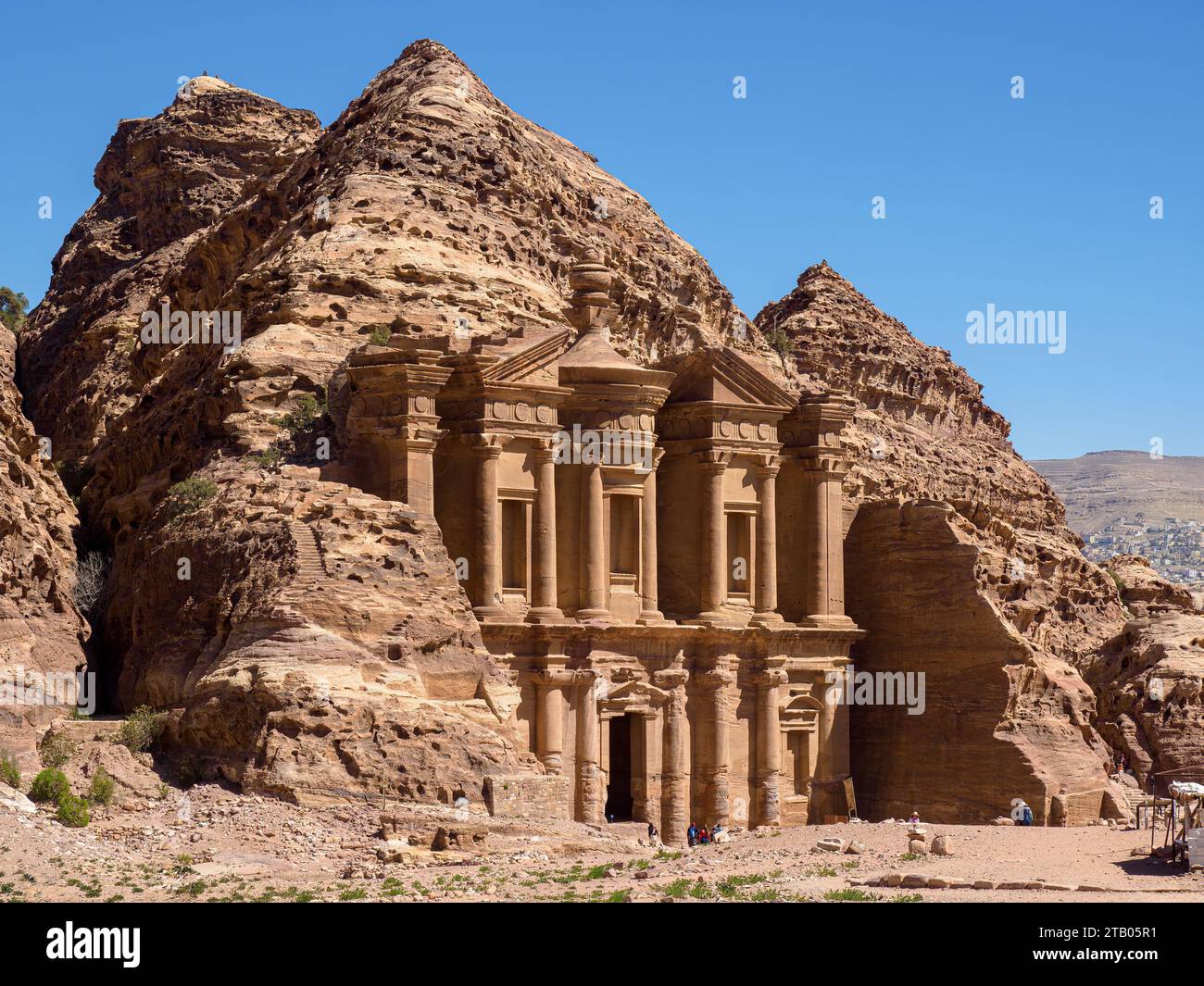 Monastère de Petra (Al Dayr), Parc archéologique de Petra, site du patrimoine mondial de l'UNESCO, 7 nouvelles merveilles du monde, Jordanie. Banque D'Images
