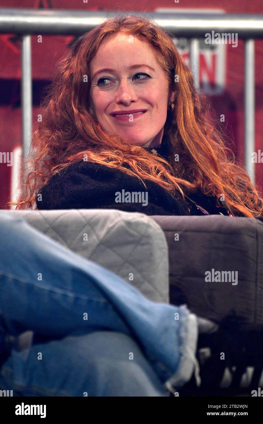 Victoria Yeates auf der German film & Comic con Winter Edition in der Messe Dortmund. Dortmund, 02.12.2023 *** Victoria Yeates au German film Comic con Winter Edition au Messe Dortmund Dortmund, 02 12 2023 Foto:Xn.xKubelkax/xFuturexImagex comic_con_3301 crédit : Imago/Alamy Live News Banque D'Images