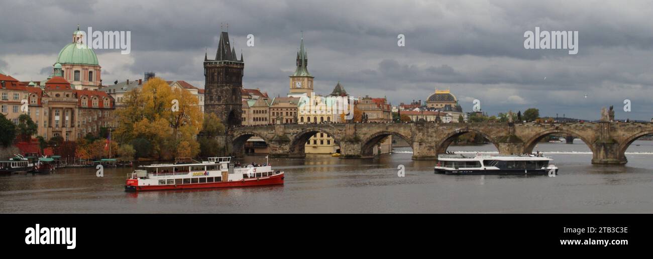 Vue de Prague depuis le château de Prague Banque D'Images