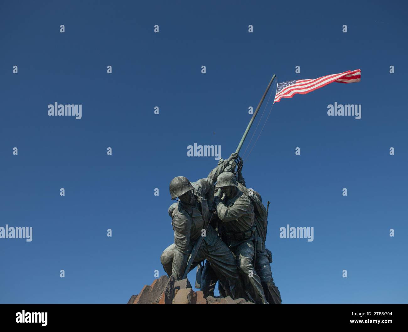 Le mémorial de guerre du corps des Marines des États-Unis (Iwo Jima Memorial) est un mémorial national situé dans le comté d'Arlington, en Virginie. Le mémorial était dedicat Banque D'Images