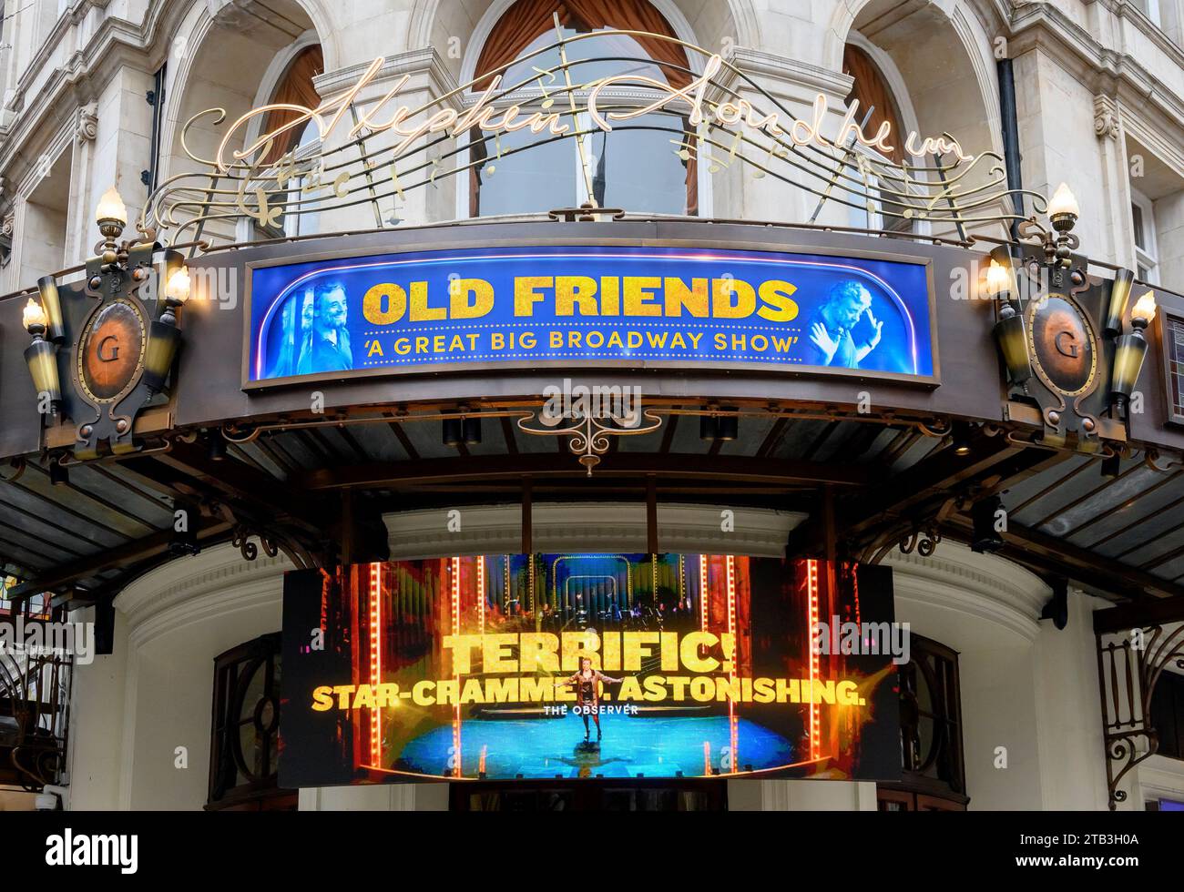 Londres, Royaume-Uni. Stephen Sondheim's Old Friends' au Gielgud Theatre de Shaftesbury Avenue, novembre 2023 Banque D'Images