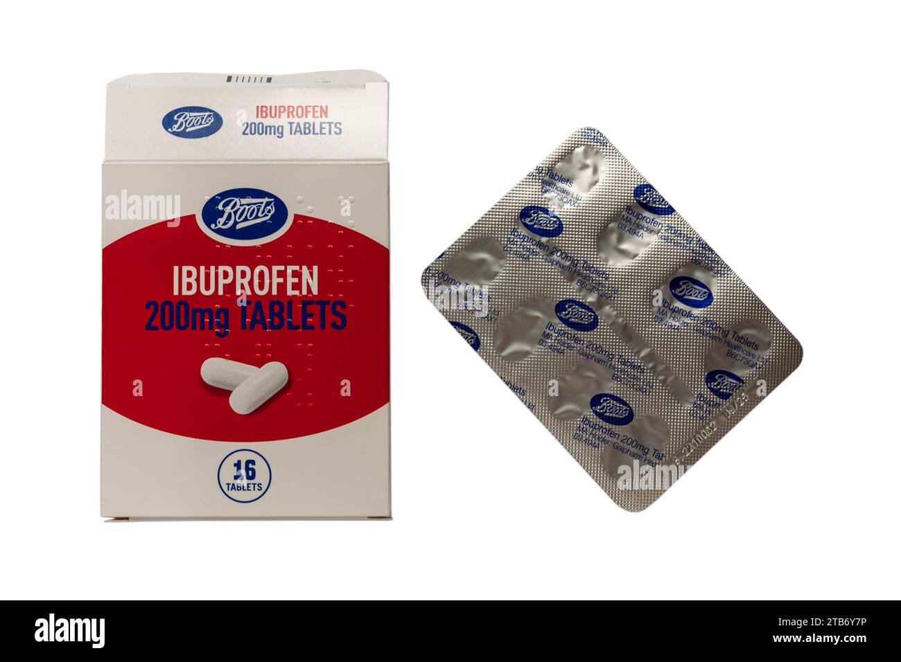 Boots ibuprofène comprimés 200mg comprimés efficaces de soulagement de la douleur médicament avec blister pack retiré isolé sur fond blanc Banque D'Images