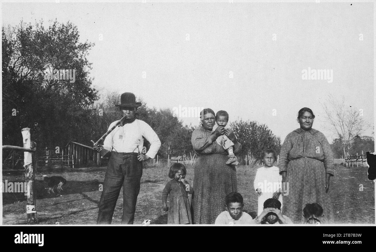 Way John, sa femme, sa belle-sœur et cinq enfants Banque D'Images