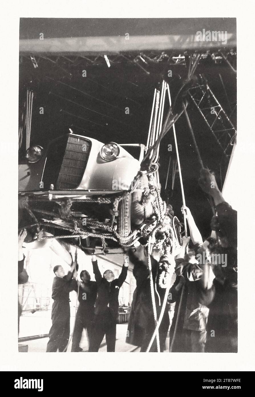 Verladung-von-Opel - photo de voiture ancienne Banque D'Images