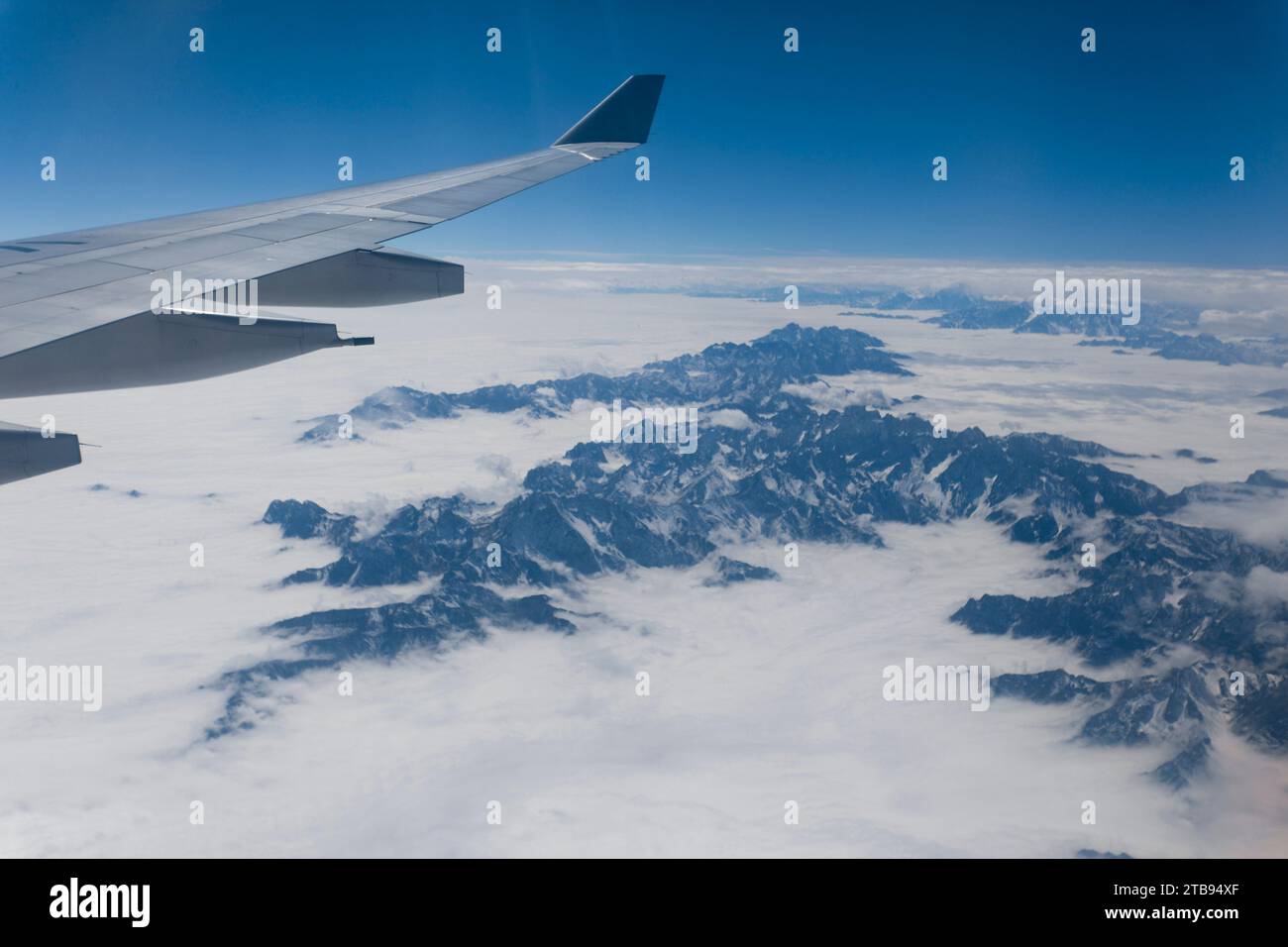 Montagnes de l'Himalaya vues d'un avion de ligne ; Tibet Banque D'Images