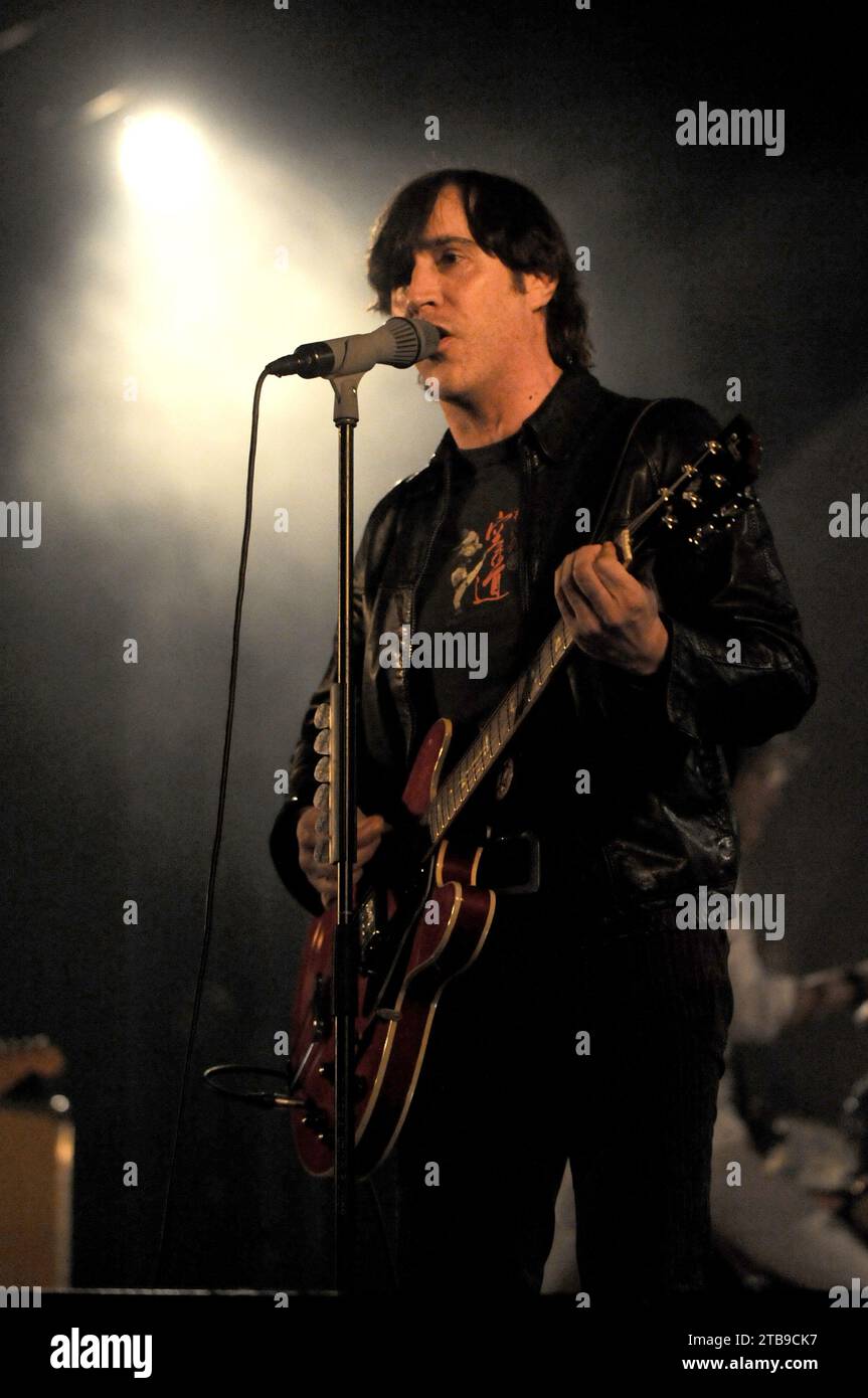 Milan Italie 2008-05-24 : Manuel Agnelli chanteur et guitariste du groupe Afterhours lors du concert au Palasharp Banque D'Images
