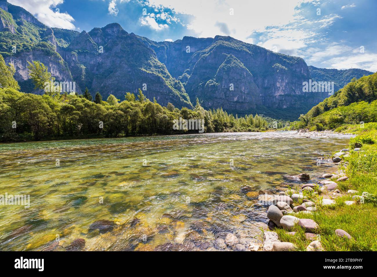 Italie Vénétie Vallée de Brenta - localité Collicello Rivière Brenta Banque D'Images