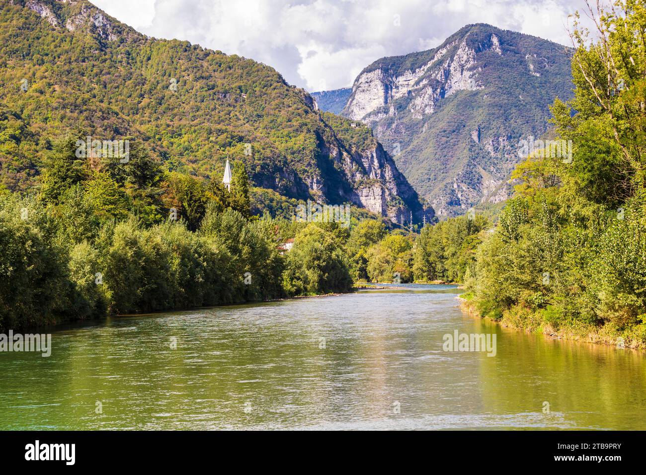Vallée de Brenta - Oliero - Rivière Brenta Banque D'Images
