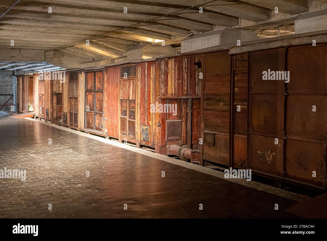 La Memoriale della Shoah est un mémorial de l'Holocauste à la gare centrale de Milan commémorant les prisonniers juifs déportés par un secret Banque D'Images
