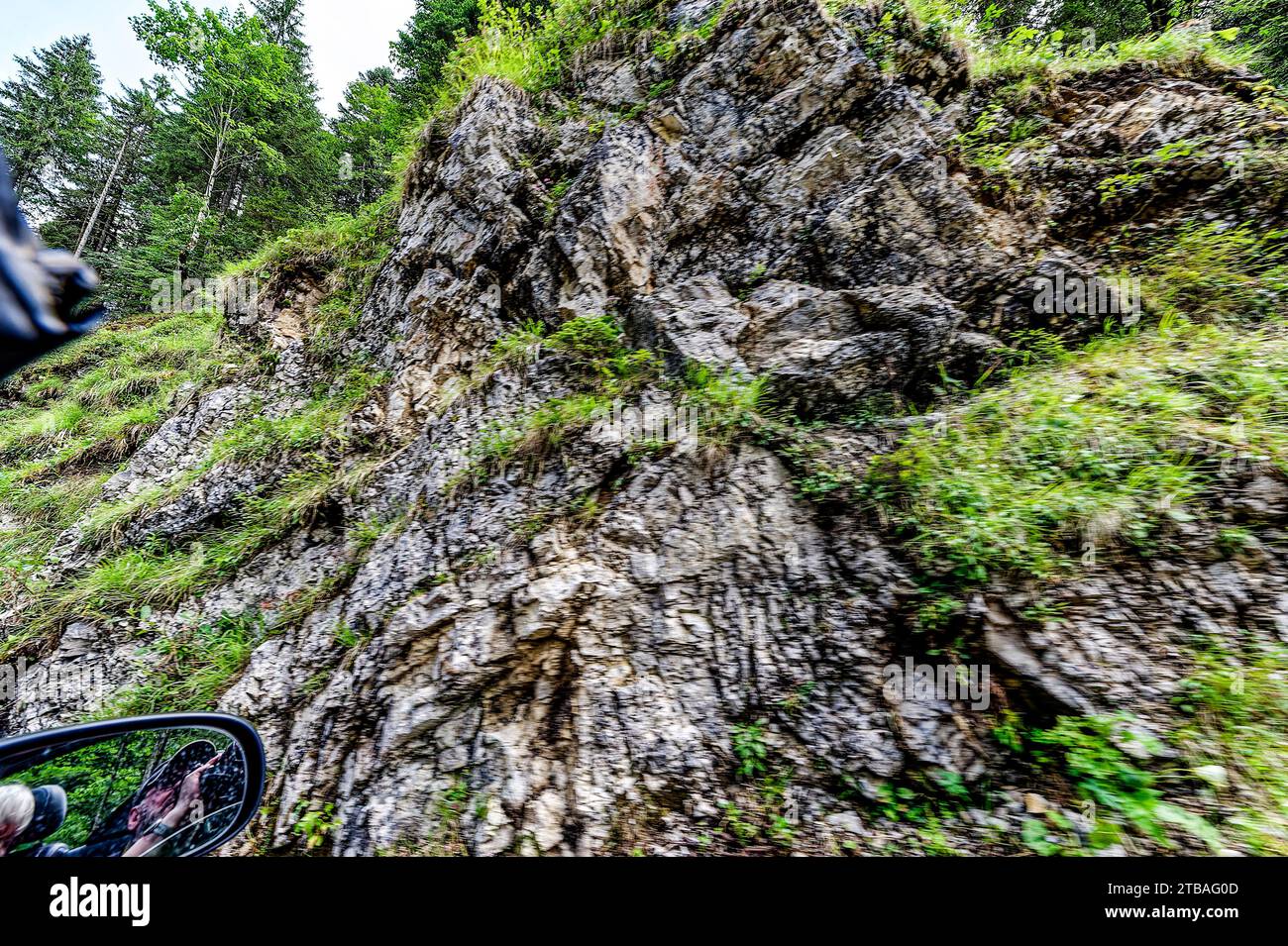 großer Alpsee, das vielseitige Naturerlebnis im Oberallgäu : der Große Alpsee-Rundweg Banque D'Images