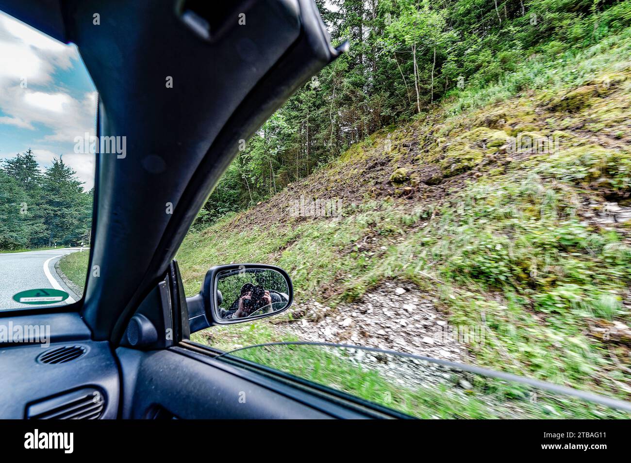 großer Alpsee, das vielseitige Naturerlebnis im Oberallgäu : der Große Alpsee-Rundweg Banque D'Images